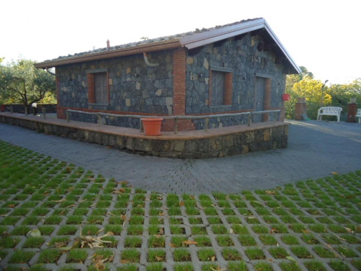 Casa Monte Etna Maletto Exterior foto