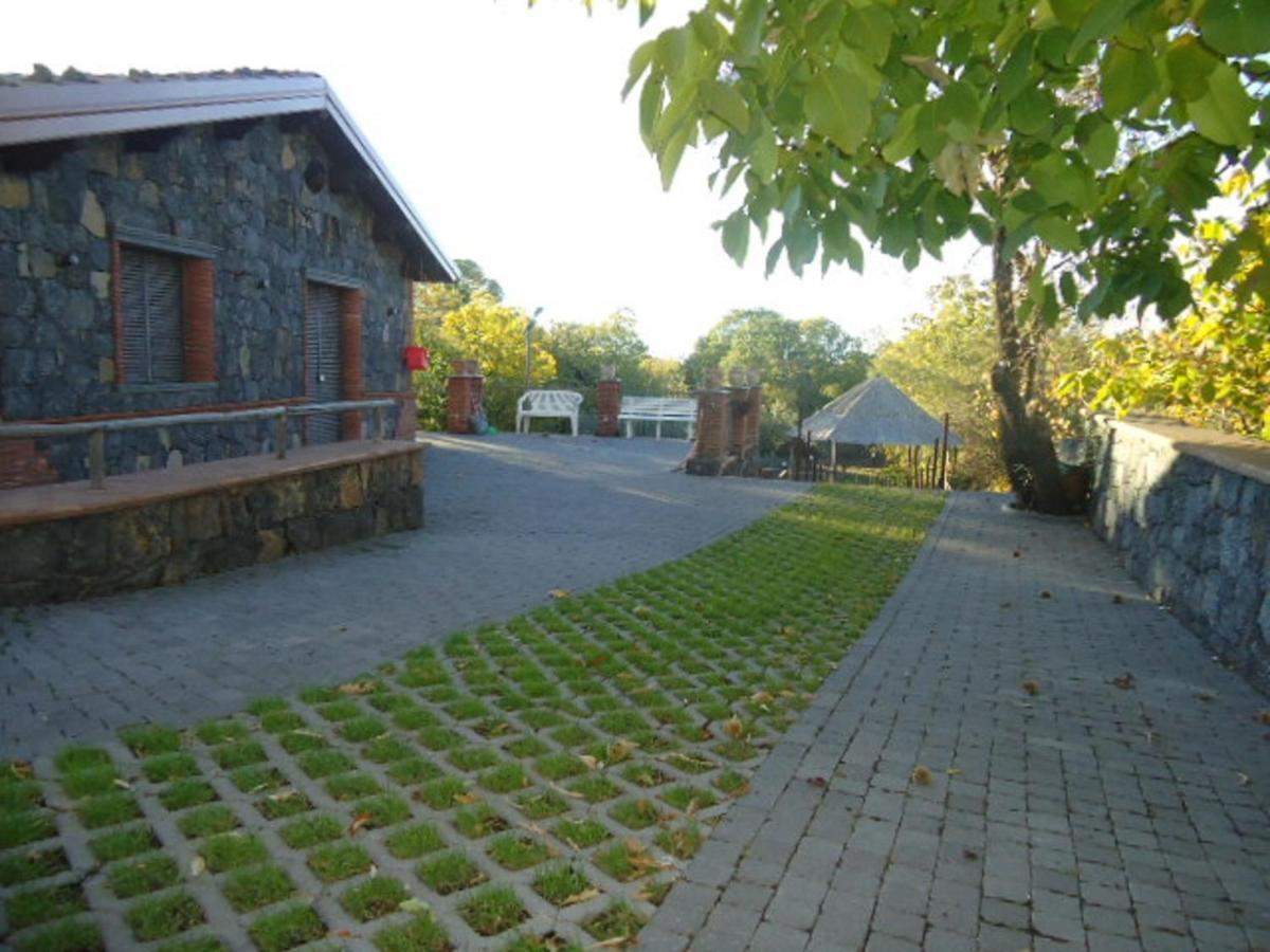Casa Monte Etna Maletto Exterior foto